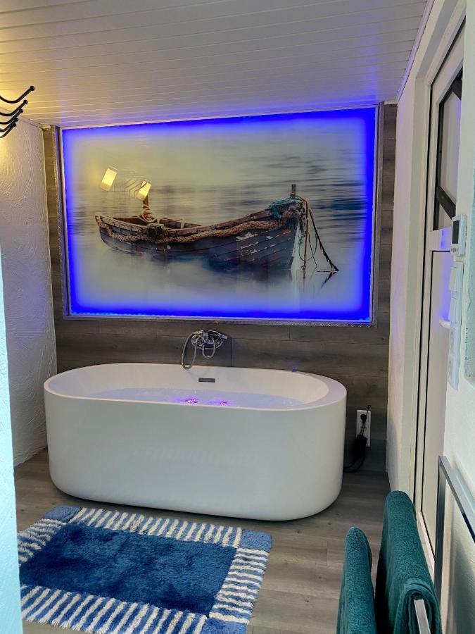 Gleis 2, Waggon Mit Ofen, Optional Mit Whirlpool Und Sauna